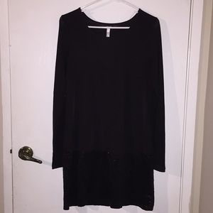 Black Long-sleeve Dress with Sequins Bottom